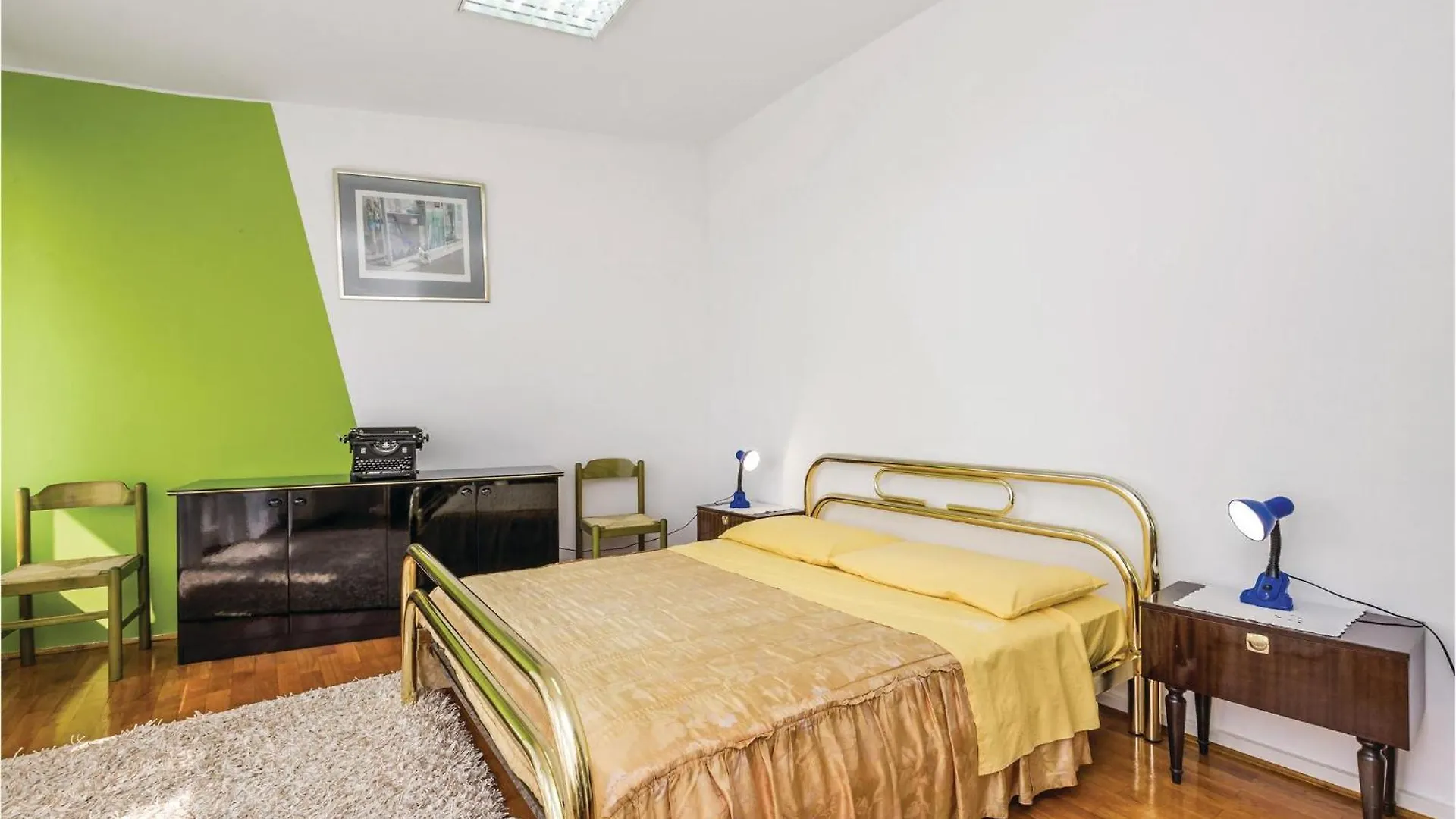 4 Bedroom Pet Friendly Home In Volosko 0*,